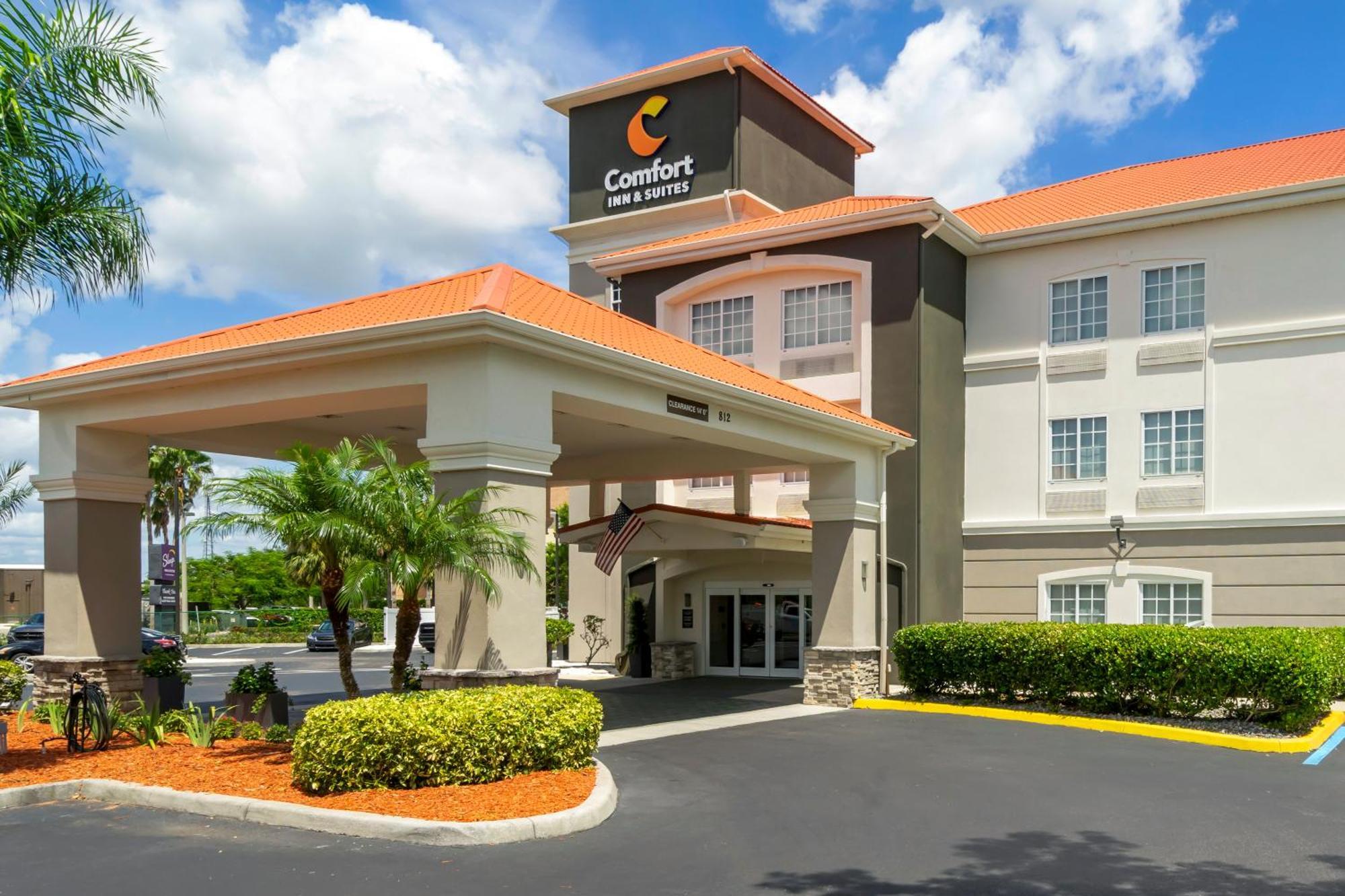 Comfort Inn & Suites Port Charlotte-Punta Gorda Kültér fotó