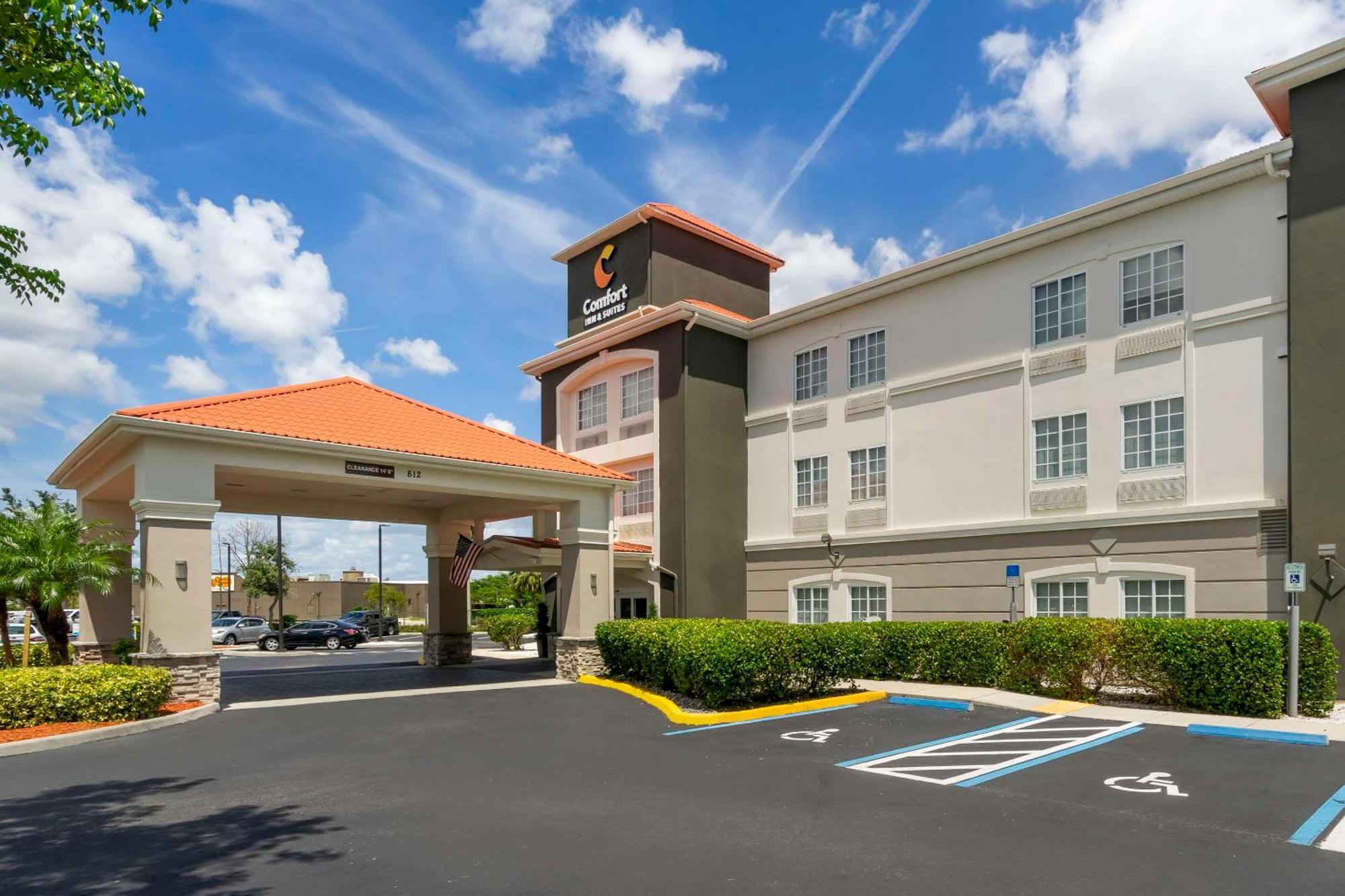 Comfort Inn & Suites Port Charlotte-Punta Gorda Kültér fotó